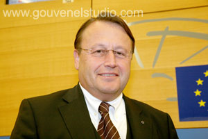 Paul R&uuml;big