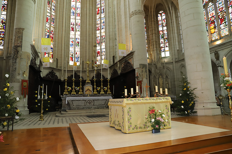 Bapt&ecirc;me &agrave; la Basilique Saint-Nicolas-de-Port
