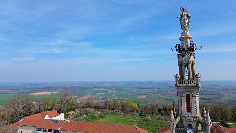 Photo a&eacute;rienne par drone Colline de Sion