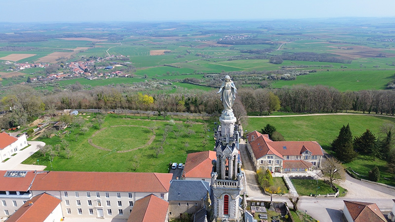 Photo a&eacute;rienne par drone Colline de Sion