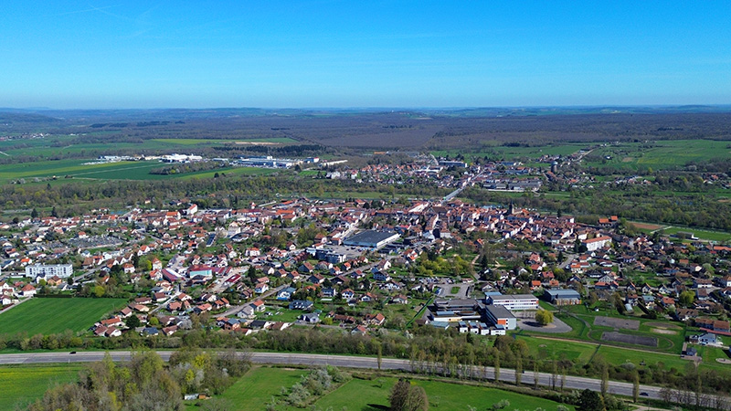 Photo a&eacute;rienne par drone : Monument de Lorraine - charmes sur Moselle 88130