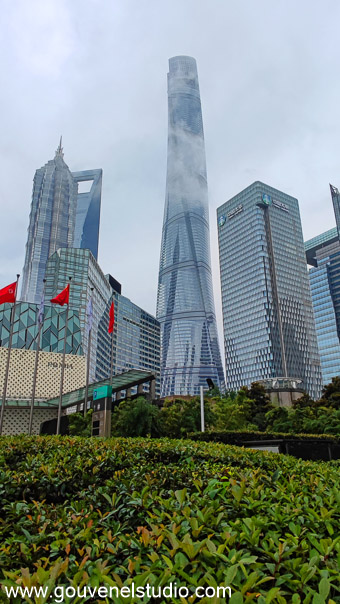 Tour Shanghai World Financial Center 492 mètres & Tour Jin Mao 421 mètres